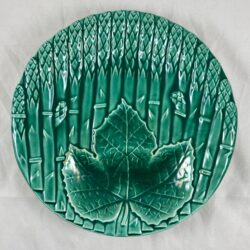 Saint Amand et Hamage Asparagus & Leaf Plate, per item